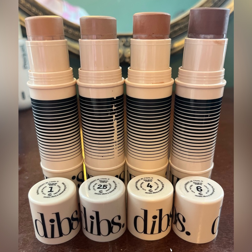 Dibs Beauty makeup blush/bronzer/highlighter